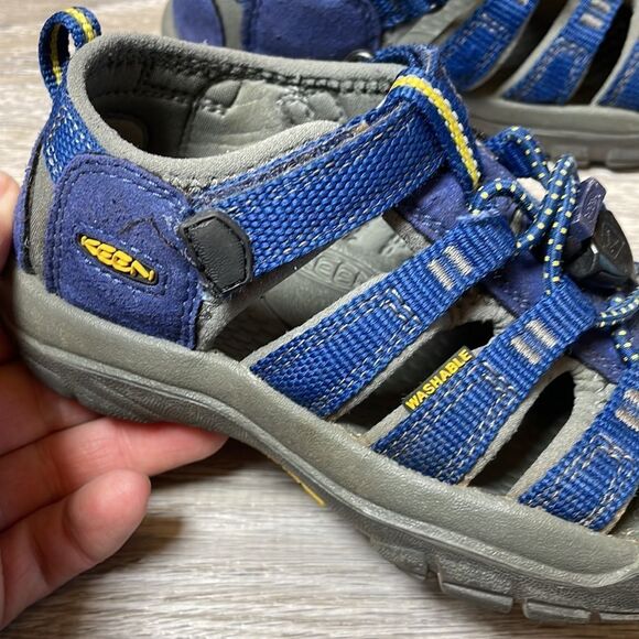 Keen Newport H2 C Blue Depths Gargoyle Toddler Boy Size 12 Hiking Water Shoes - Picture 11 of 11